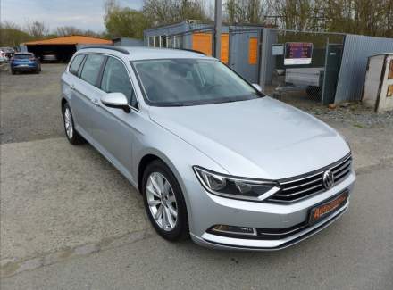 Volkswagen - Passat