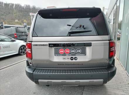 Toyota - Land Cruiser