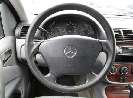 Mercedes-Benz - M-class