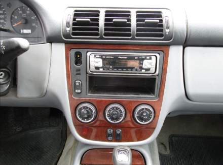 Mercedes-Benz - M-class