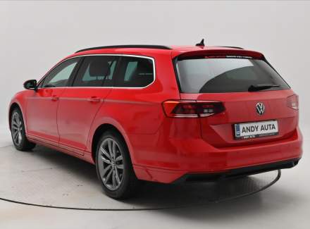 Volkswagen - Passat
