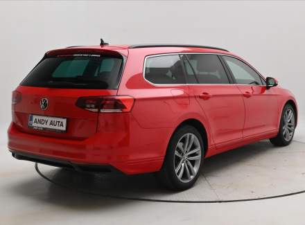 Volkswagen - Passat