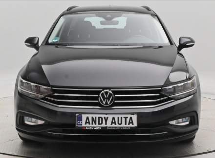 Volkswagen - Passat