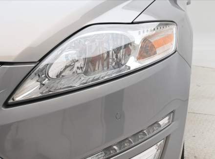 Ford - Mondeo