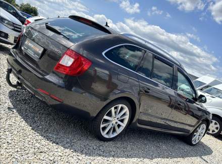 Škoda - Superb