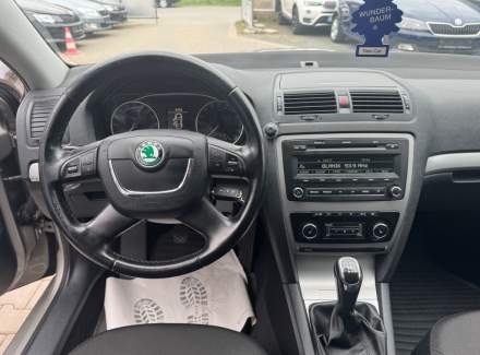 Škoda - Octavia