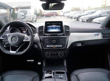 Mercedes-Benz - GLE