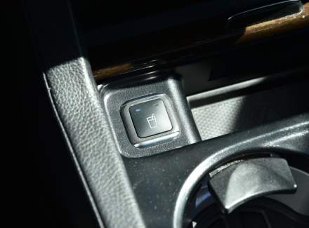 Mercedes-Benz - GLS