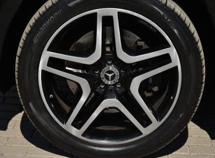 Mercedes-Benz - GLS