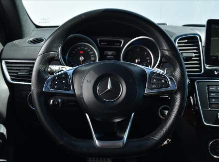 Mercedes-Benz - GLS