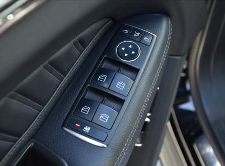 Mercedes-Benz - GLS
