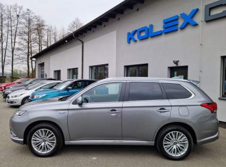 Mitsubishi - Outlander