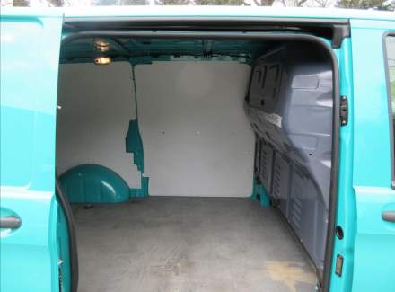 Mercedes-Benz - Vito