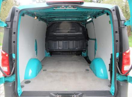 Mercedes-Benz - Vito