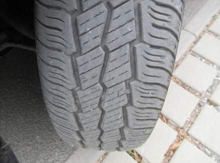 Mercedes-Benz - Vito