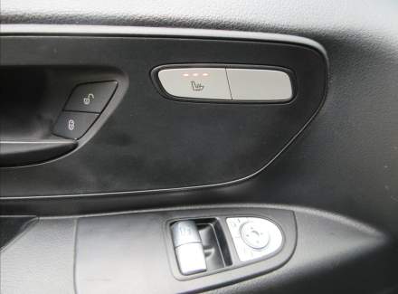 Mercedes-Benz - Vito