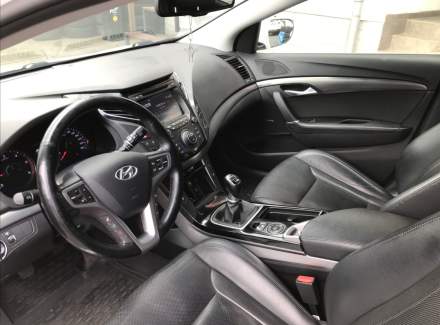 Hyundai - i40