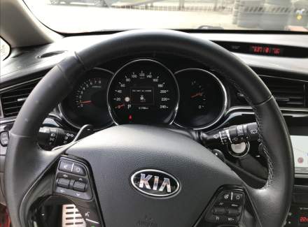 Kia - Cee'd