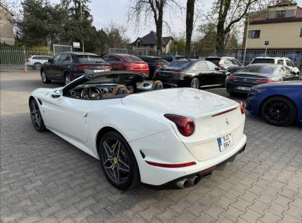 Ferrari - California