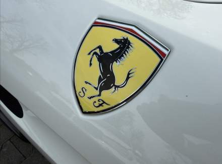 Ferrari - California