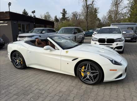 Ferrari - California