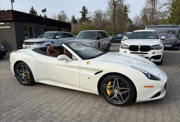 Ferrari - California