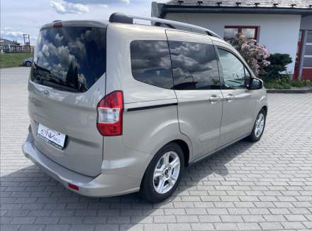 Ford - Tourneo Connect