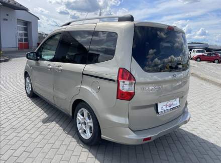 Ford - Tourneo Connect