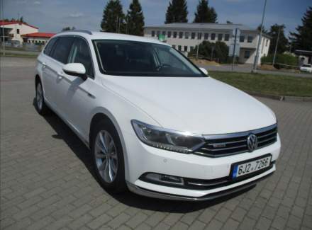 Volkswagen - Passat
