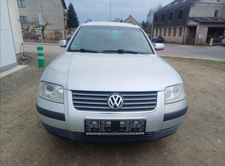 Volkswagen - Passat