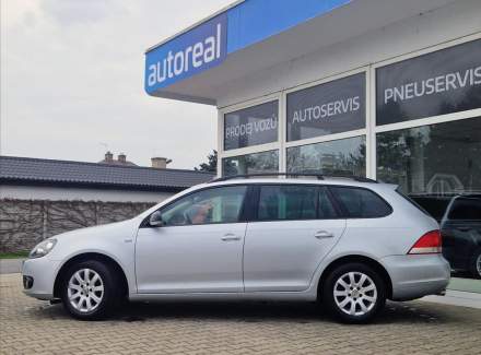 Volkswagen - Golf