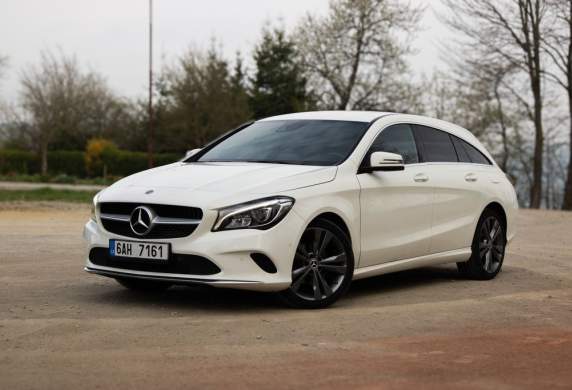 Mercedes-Benz - CLA
