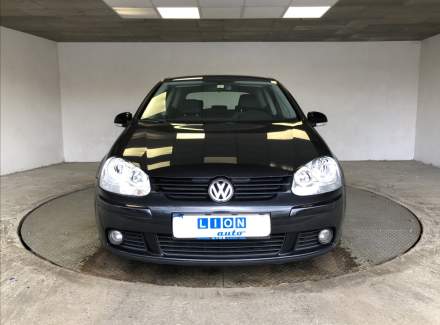 Volkswagen - Golf