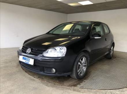 Volkswagen - Golf