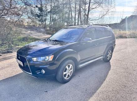 Mitsubishi - Outlander