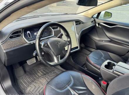 Tesla - Model S