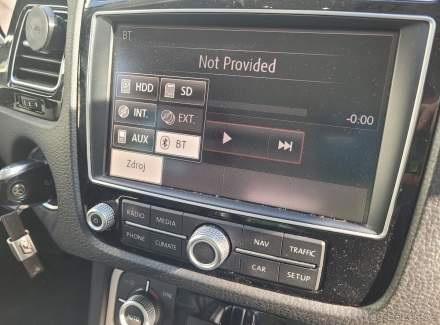 Volkswagen - Touareg