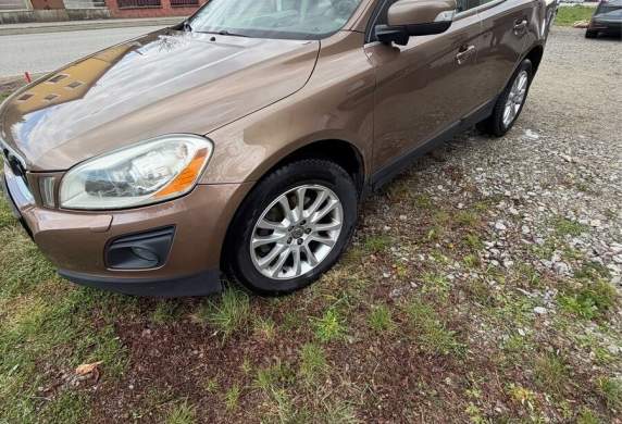 Volvo - XC60