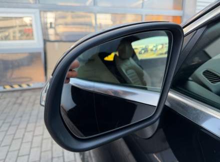 Mercedes-Benz - C-class