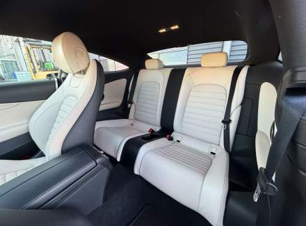 Mercedes-Benz - C-class