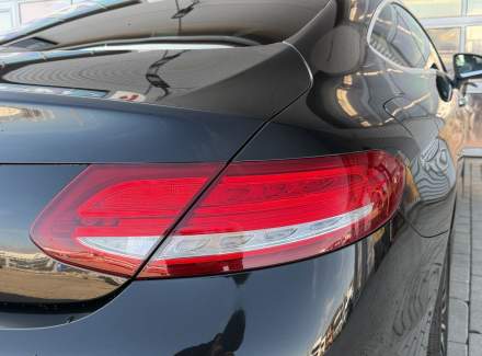 Mercedes-Benz - C-class