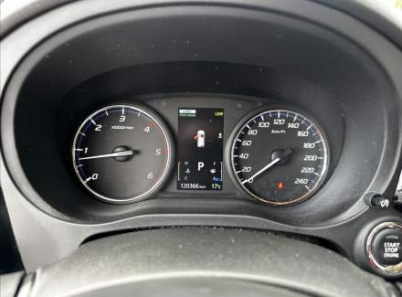 Mitsubishi - Outlander