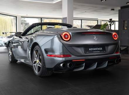 Ferrari - California