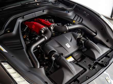 Ferrari - California