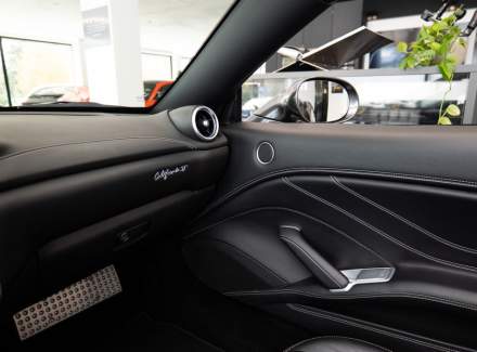 Ferrari - California