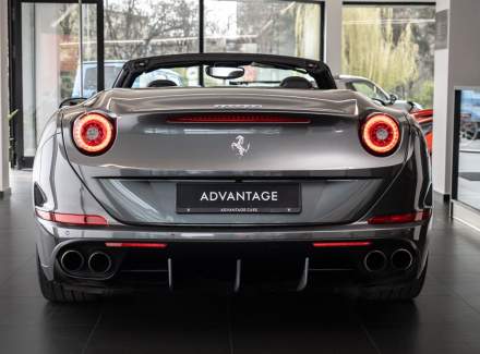 Ferrari - California