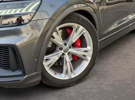 Audi - SQ8