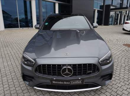 Mercedes-Benz - E-class