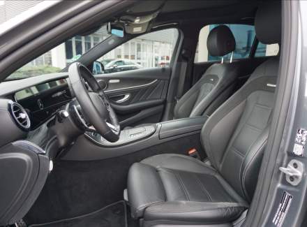 Mercedes-Benz - E-class