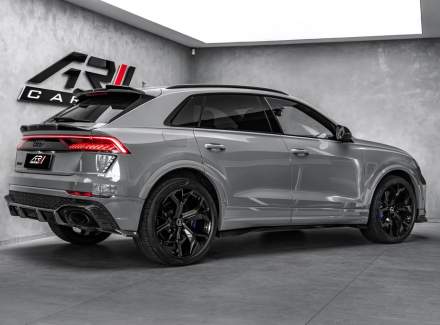 Audi - RS Q8